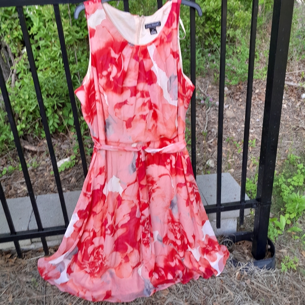 JESSICA HOWARDS DRESS - Picture 4 of 4